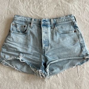 Levi’s 501 Jean shorts